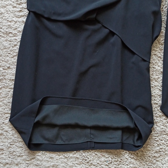 NWT Halston Black Asymmetric Drape Dress With Cape Sleeve - Picture 2 of 7